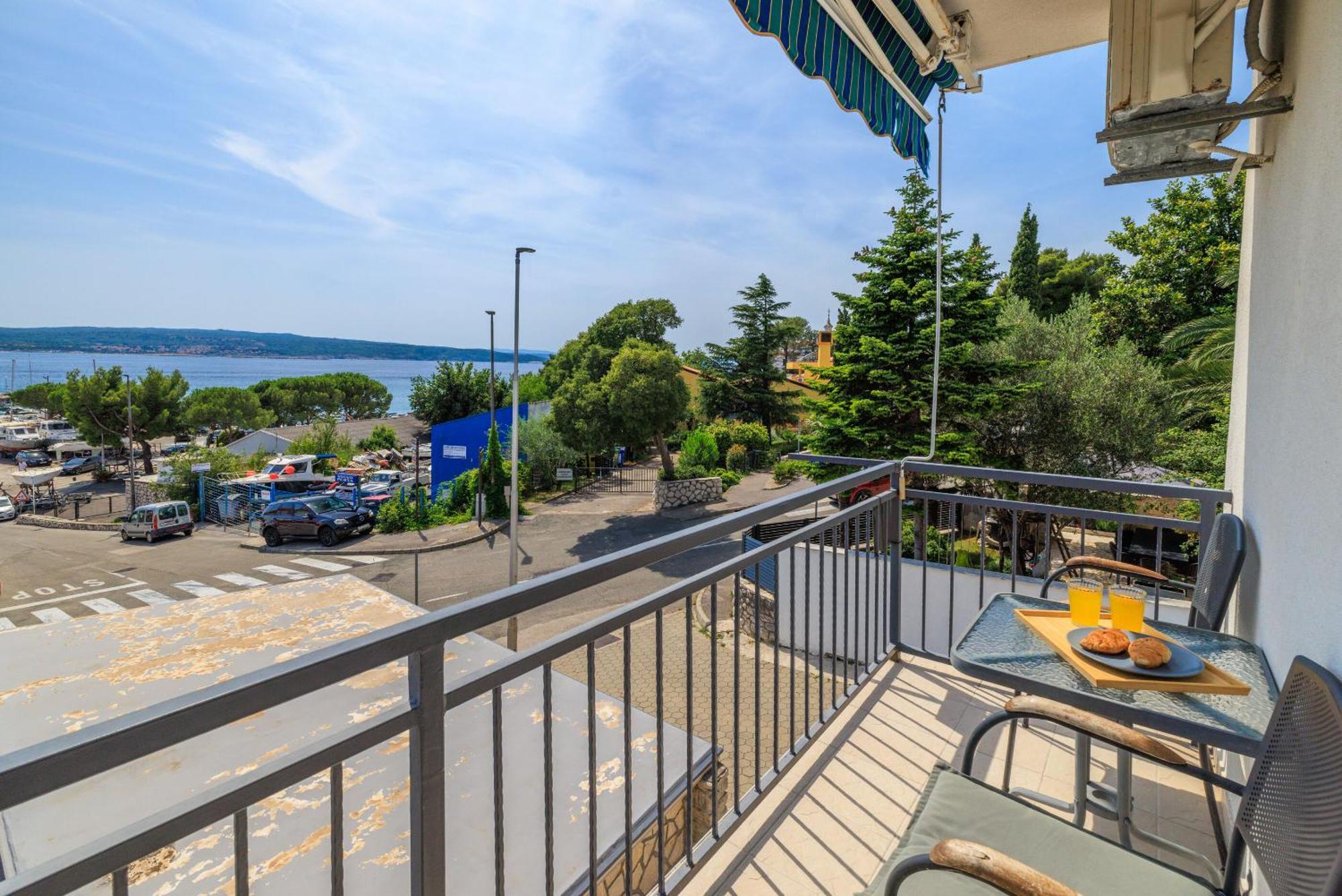 Apartment Mladen Crikvenica Exterior photo