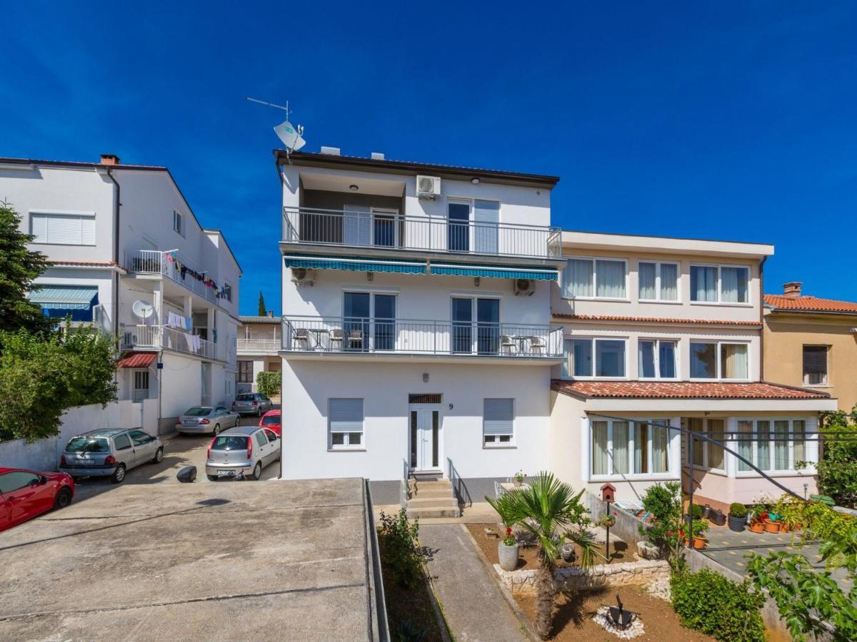 Apartment Mladen Crikvenica Exterior photo