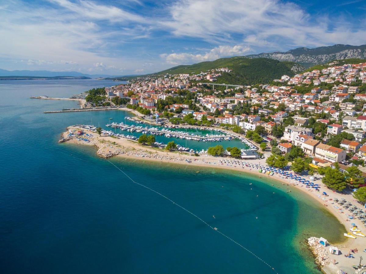 Apartment Mladen Crikvenica Exterior photo